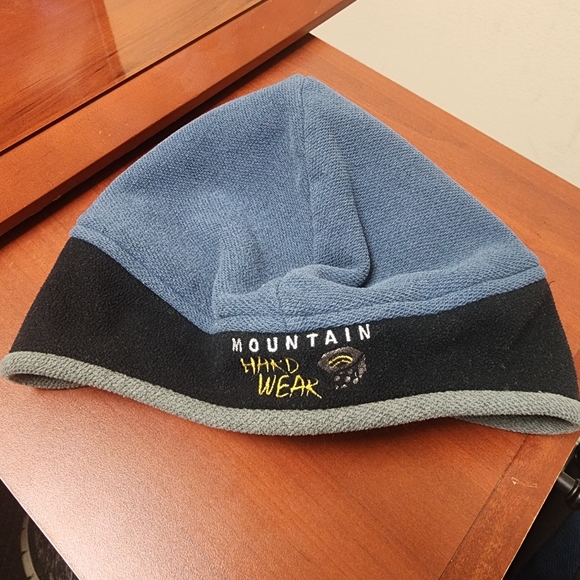 Mountain Hardwear Accessories Mountain Hardware Beanie Gore